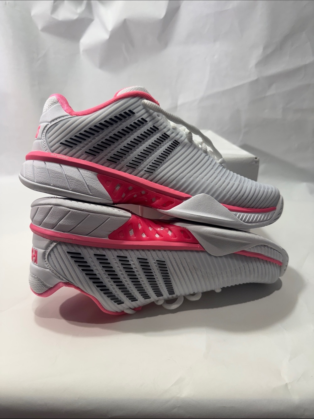 K-Swiss Hypercourt Express 2 Wide Women’s Tennis Shoes Pink White S8.5 return